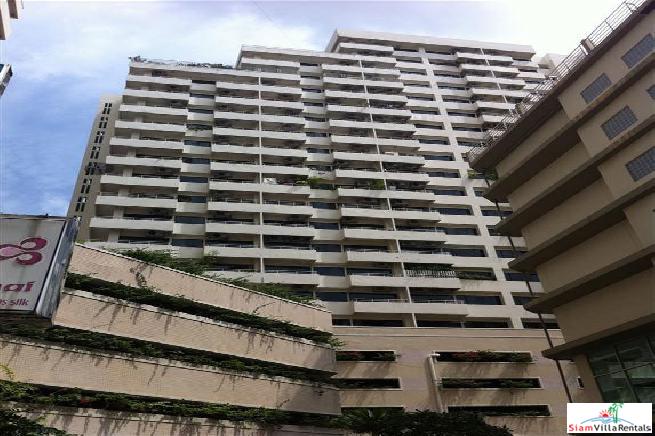 Saranjai Mansion | Impressive 3 Bedroom Sukhumvit Condo with Scenic Roof Garden for Rent