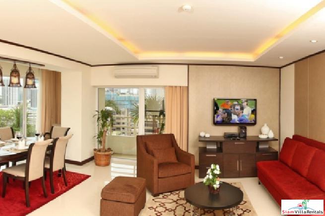 Saranjai Mansion | Impressive 3 Bedroom Sukhumvit Condo with Scenic Roof Garden for Rent