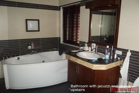 Tropical Three Bedroom House with Private Pool in Rawai-8