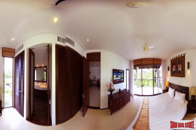 Tropical Two Bedroom Apartment in a Bang Tao Resort-11