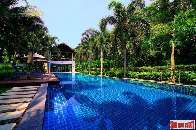 Tropical Two Bedroom Apartment in a Bang Tao Resort-2