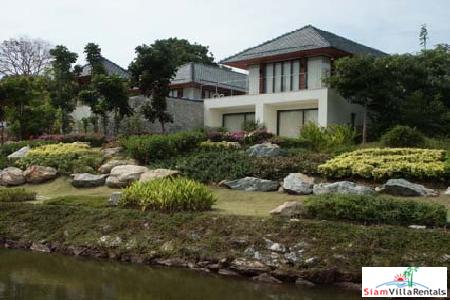 Luxury Pool Villas with Four Bedrooms in a Private Estate near Rawai Beach-17