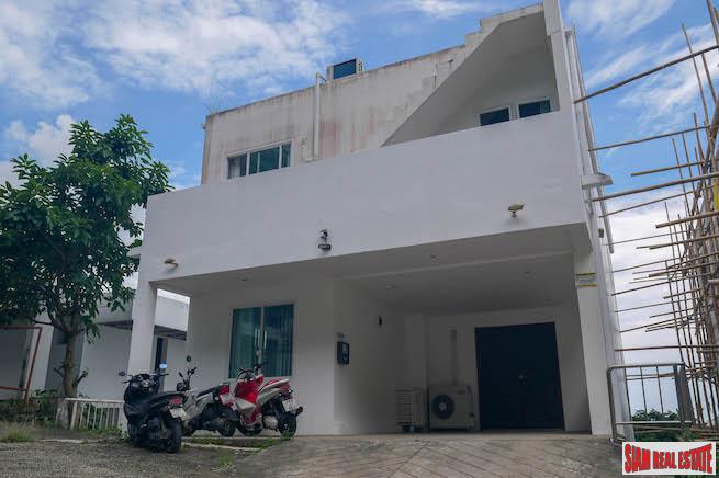Contemporary 3 Bedroom Home in Patong with a Bonus 2 Self-Contained Apartments-20