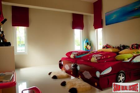 Luxury Three-Bedroom Pool Villas in Boat Lagoon Development-4