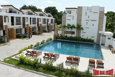 Three-Bedroom Townhomes with Jacuzzi Roof Terraces in Rawai-14