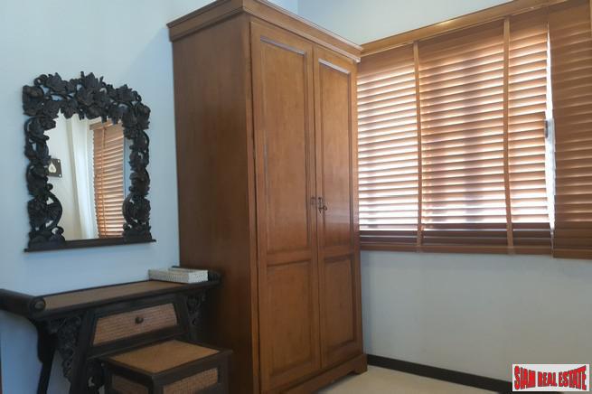 Three Bedroom Townhome in Laguna-12