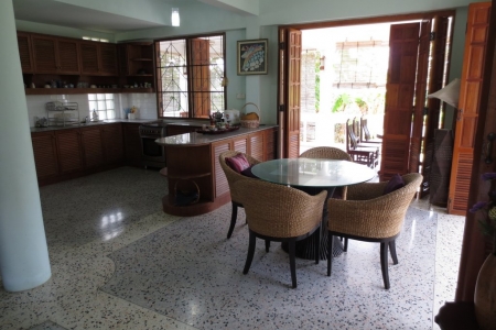 Three Bedroom Villa on Soi Naya close to Nai Harn Beach
