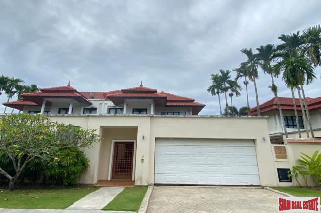 Contemporary three-bedroom villa with private pool in Laguna-0